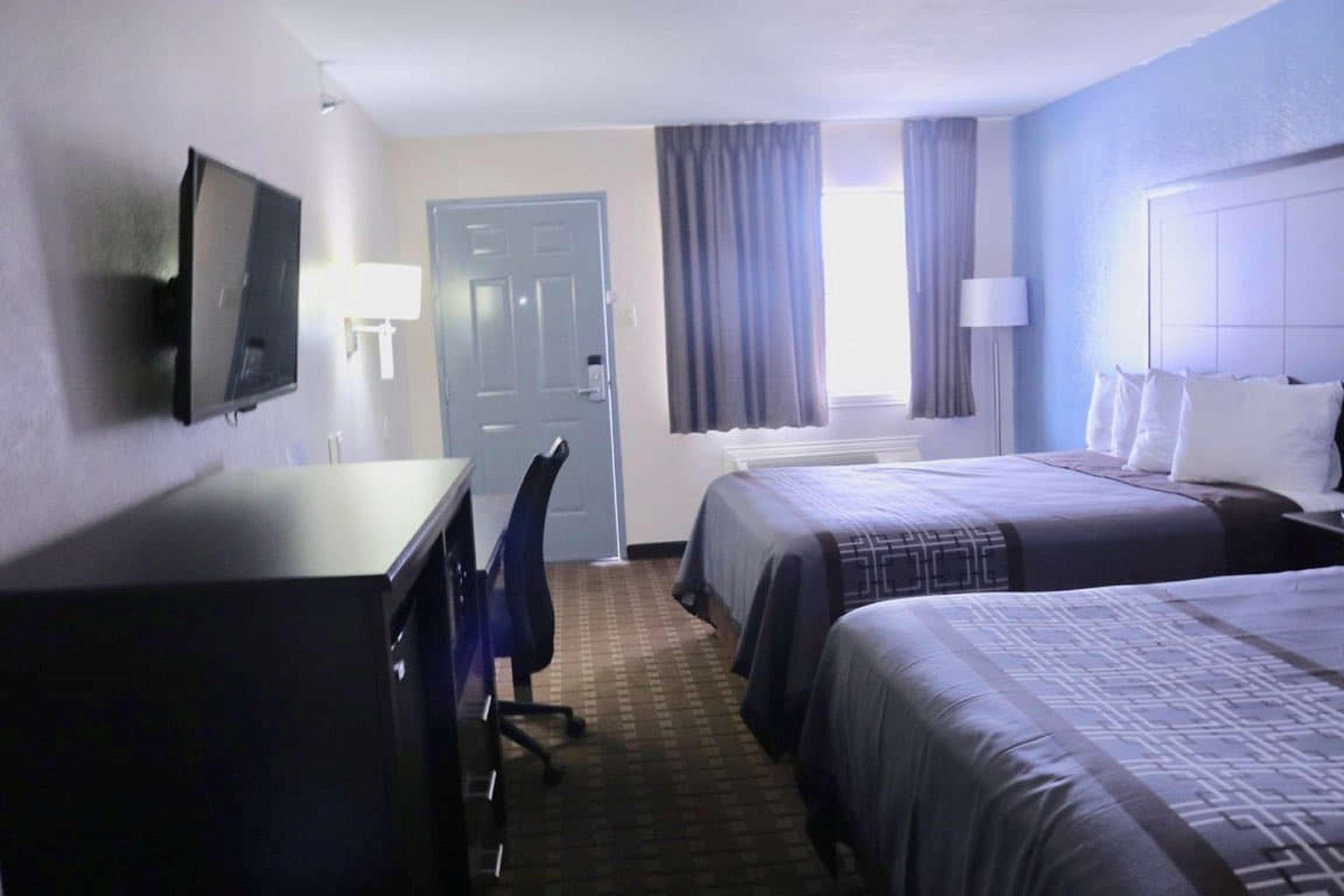 Surestay Hotel By Best Western Террелл Экстерьер фото